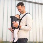 آغوشی نوزاد کیکابو Kikkaboo مدل Gwen Fly knit Carrier - Image 5